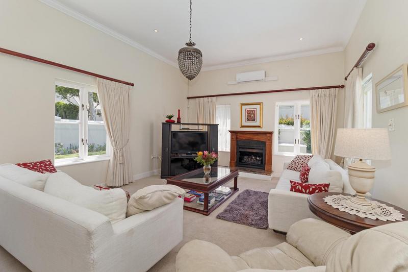 To Let 3 Bedroom Property for Rent in Steenberg Estate Western Cape